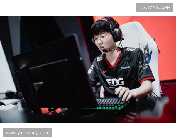 BLG与LNG激战正酣 谁能在LPL赛场上笑傲群雄？